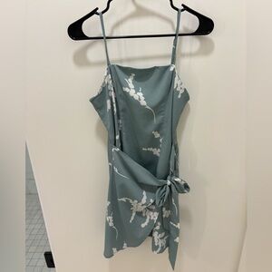 NWOT Selfie Leslie Dusty Sage Floral Slip Dress